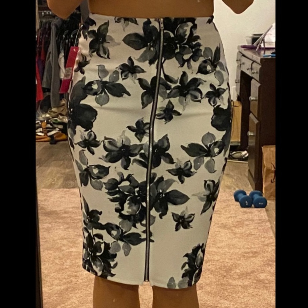Floral pencil skirt